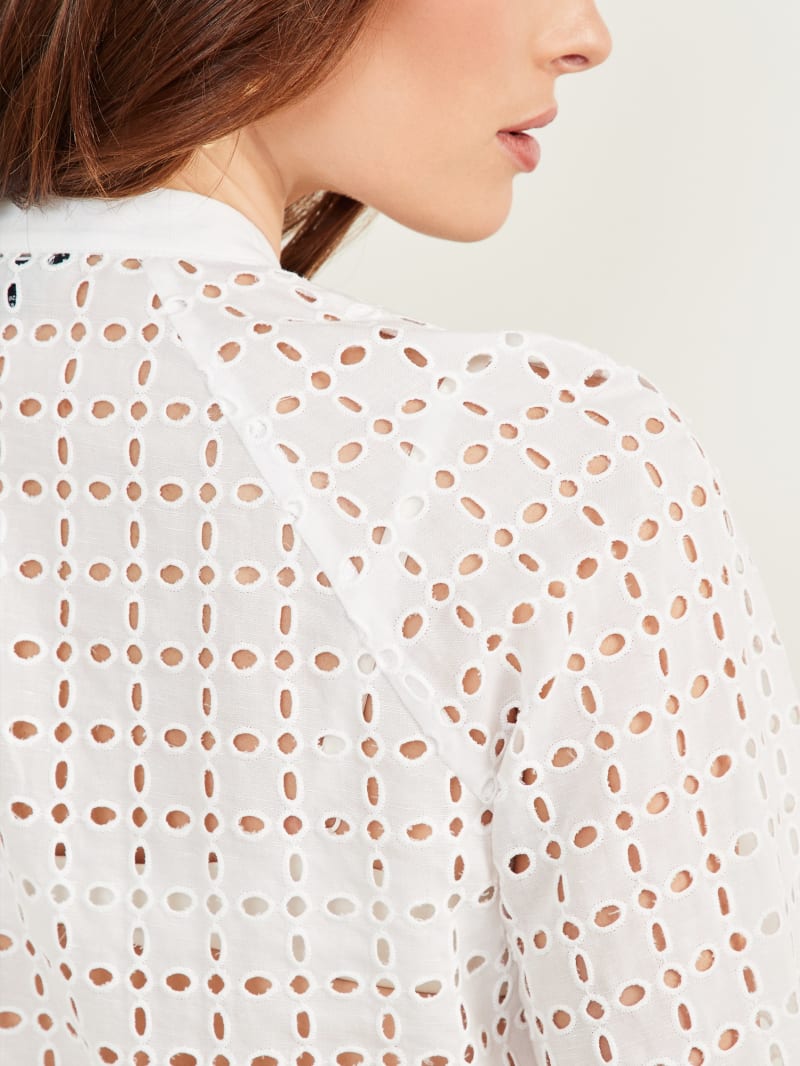 Guess Eco Luella Eyelet Blouse - Blanc Pur Guess Eco Luella Eyelet Blouse - Blanc Pur