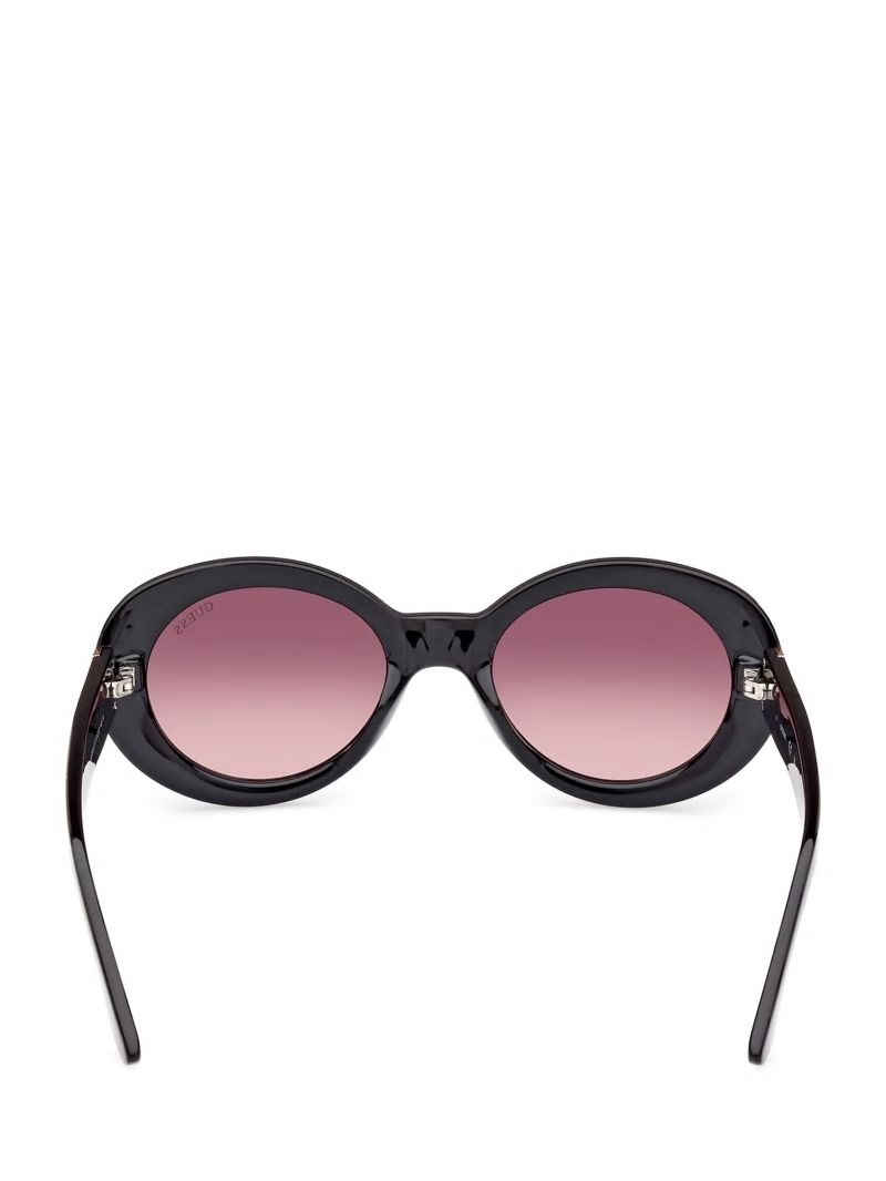 Guess Navaeh Plastic Stone Sunglasses - Black Guess Navaeh Plastic Stone Sunglasses - Black