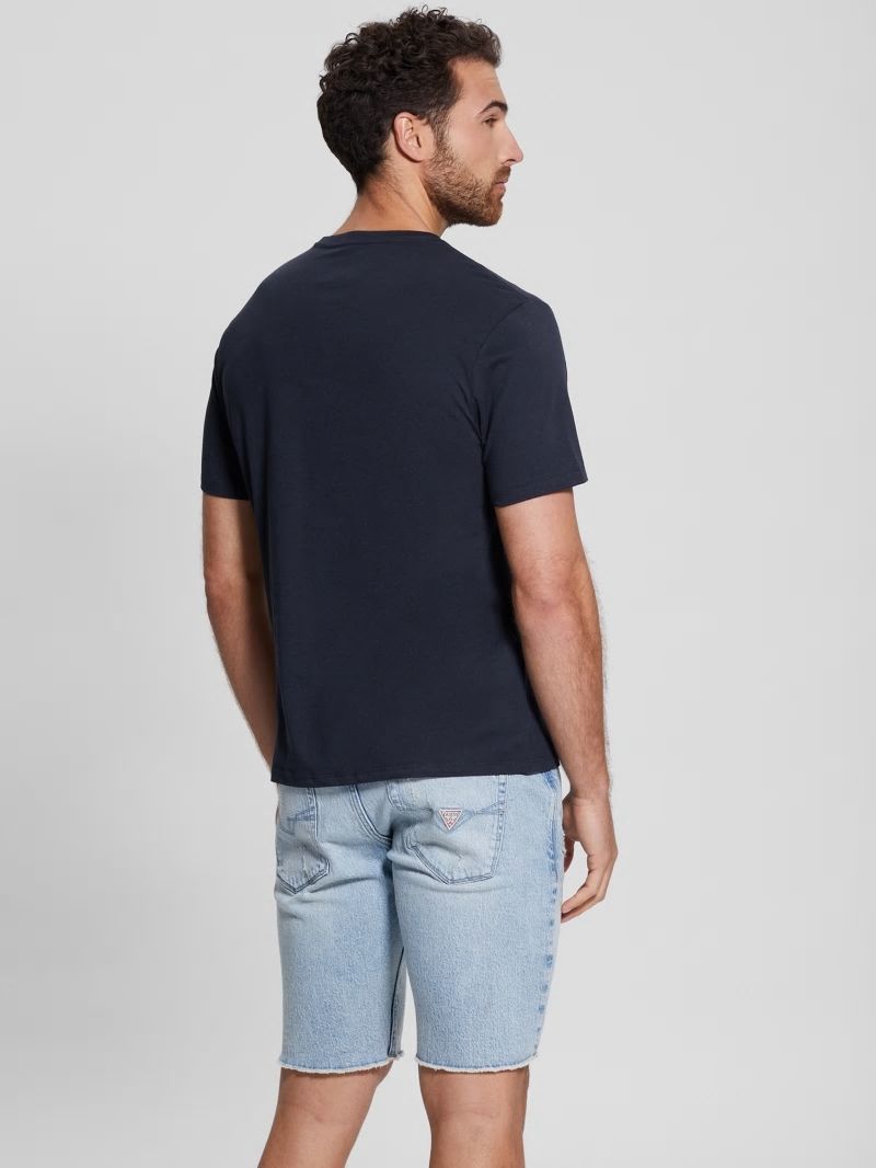 Guess Eco Embossed Logo Tee - Bleu éLéGant Guess Eco Embossed Logo Tee - Bleu éLéGant