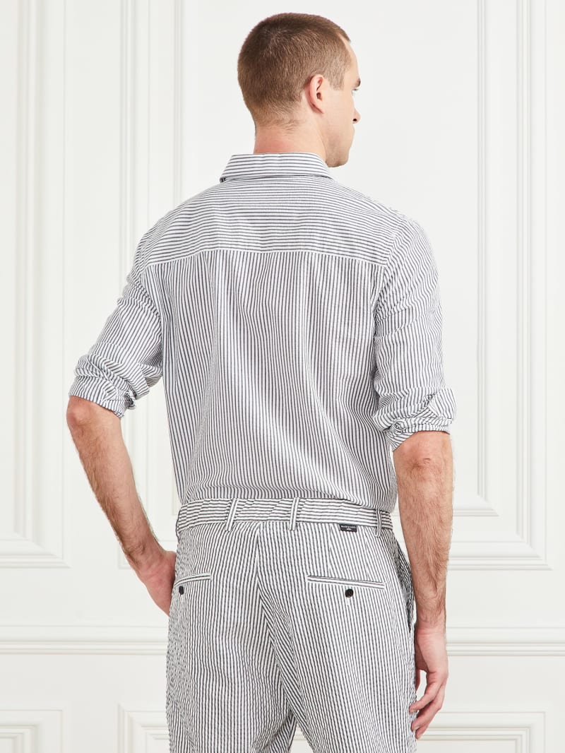 Guess Seersucker Italian Notched Cuff Shirt - Optical White & Blu Navy Guess Seersucker Italian Notched Cuff Shirt - Optical White & Blu Navy