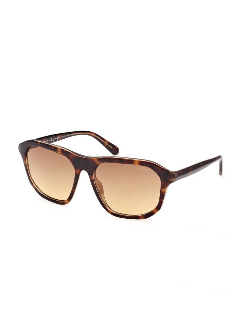 Guess Plastic Navigator Sunglasses - Dark Havana/Gradient Brn Guess Plastic Navigator Sunglasses - Dark Havana/Gradient Brn