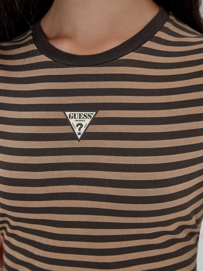 Guess GUESS Originals Core Striped Baby Tee - Garrafa Multi Guess GUESS Originals Core Striped Baby Tee - Garrafa Multi