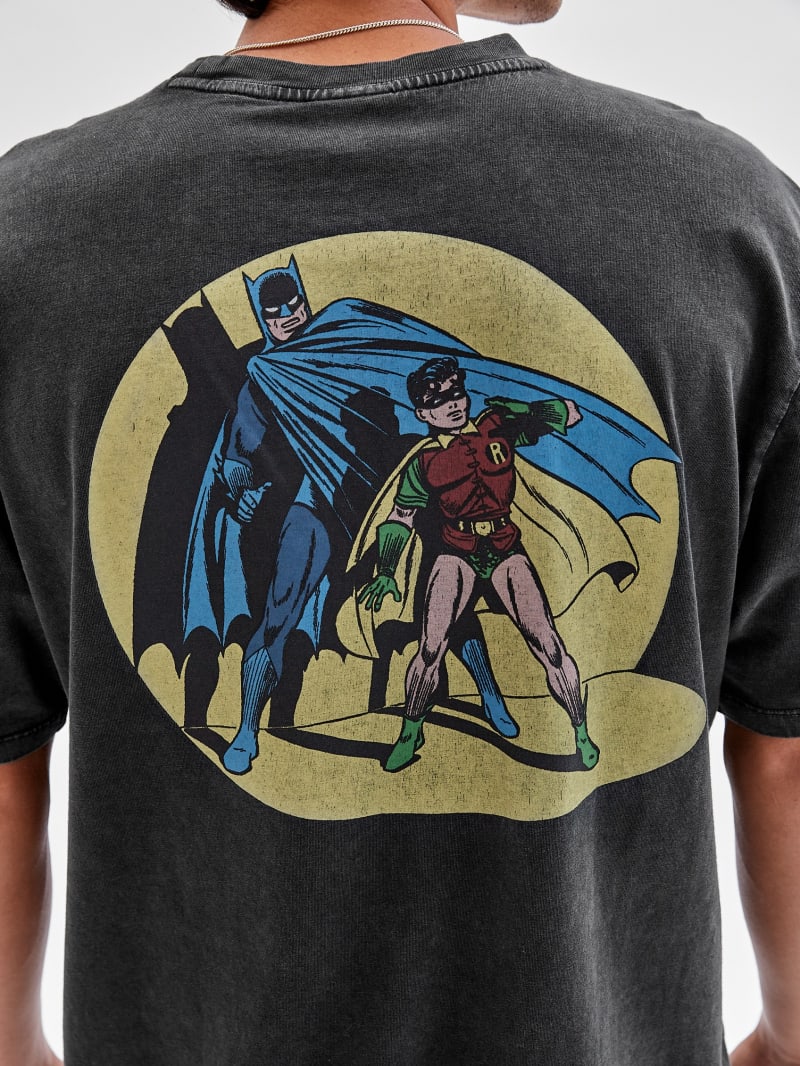 Guess GUESS Originals x Batman Spotlight Tee - Jet Black Multi Guess GUESS Originals x Batman Spotlight Tee - Jet Black Multi