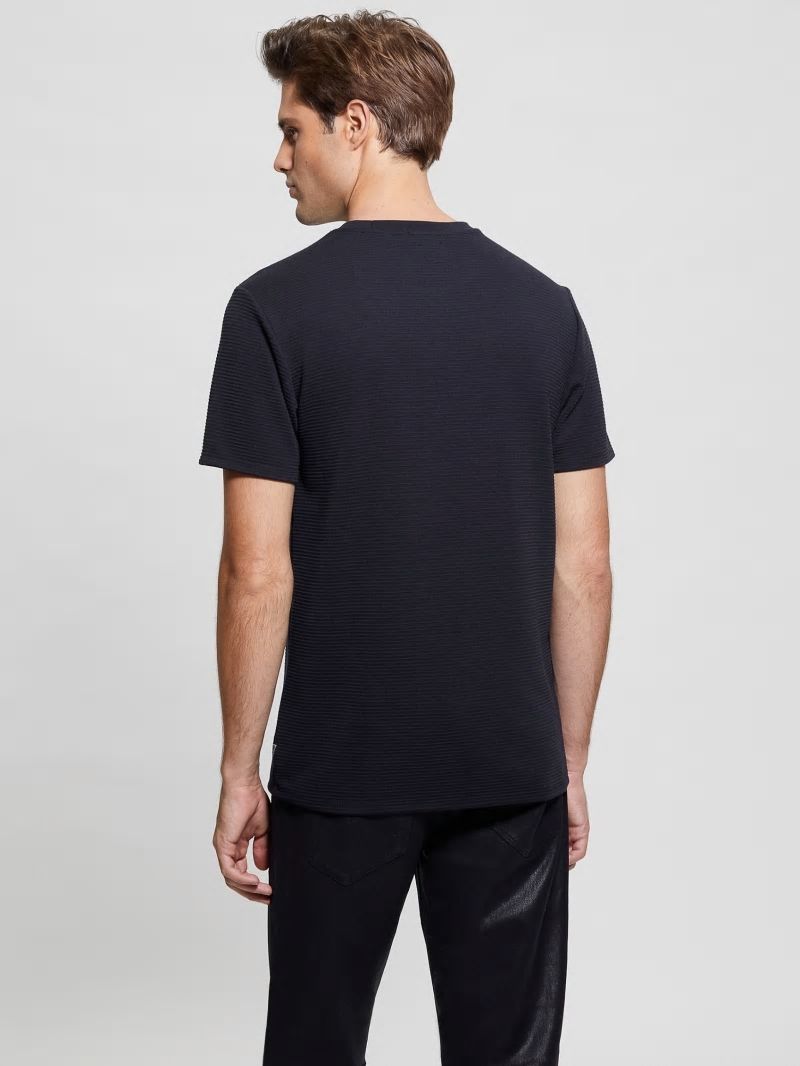 Guess Textured Stripe Tee - Bleu éLéGant Guess Textured Stripe Tee - Bleu éLéGant