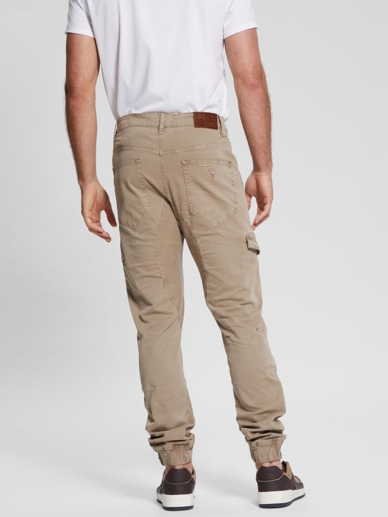 Guess New Kombat Tapered Twill Pants - Hashes Brown Guess New Kombat Tapered Twill Pants - Hashes Brown